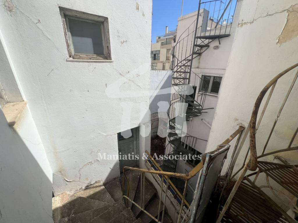 Εσωτερικοι χώροι