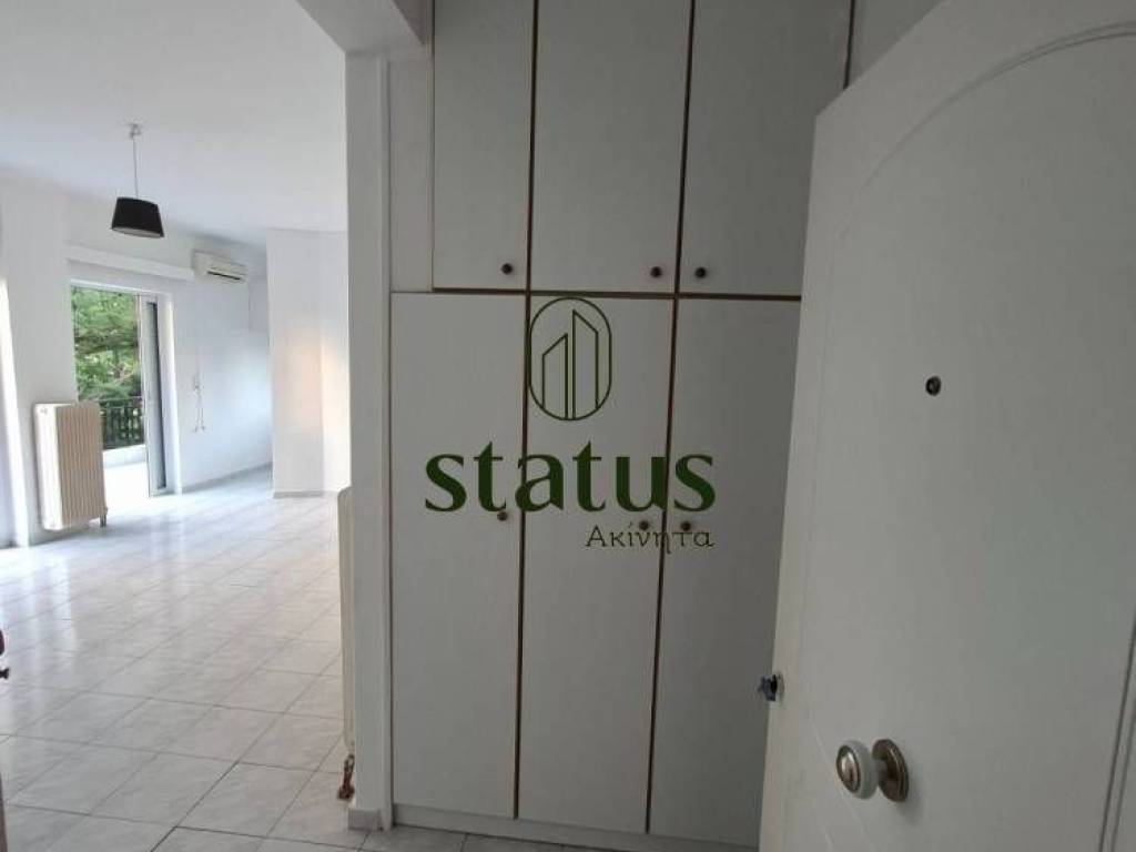 Είσοδος γκαρσονιέρας