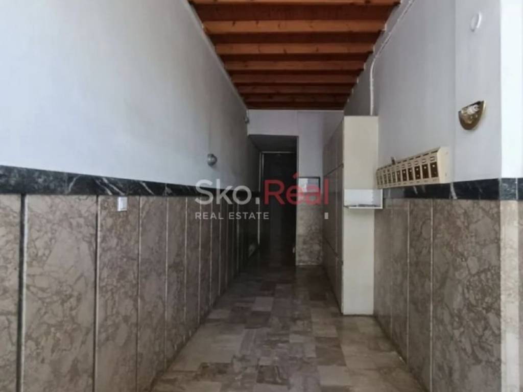 Είσοδος οικοδομής