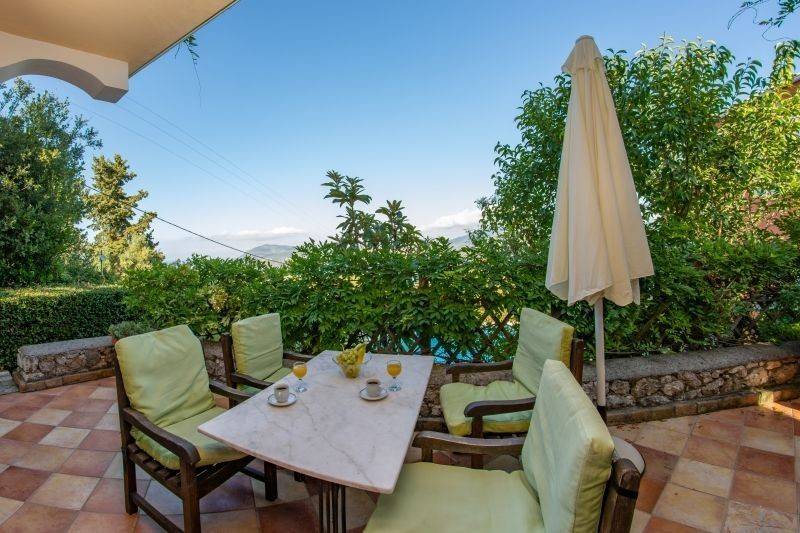 Θέα από μπαλκόνι