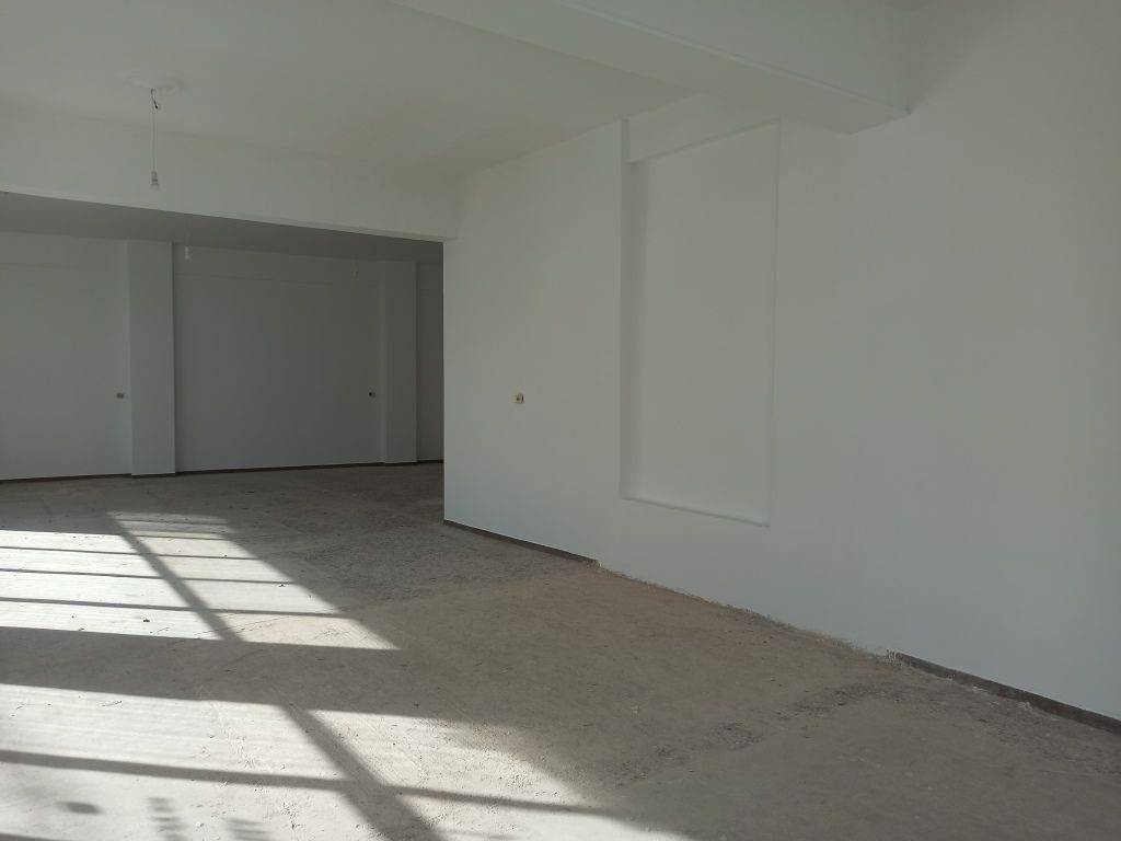 TMEMA APO TO ESOTERIKO TOY KATASTEMATOS