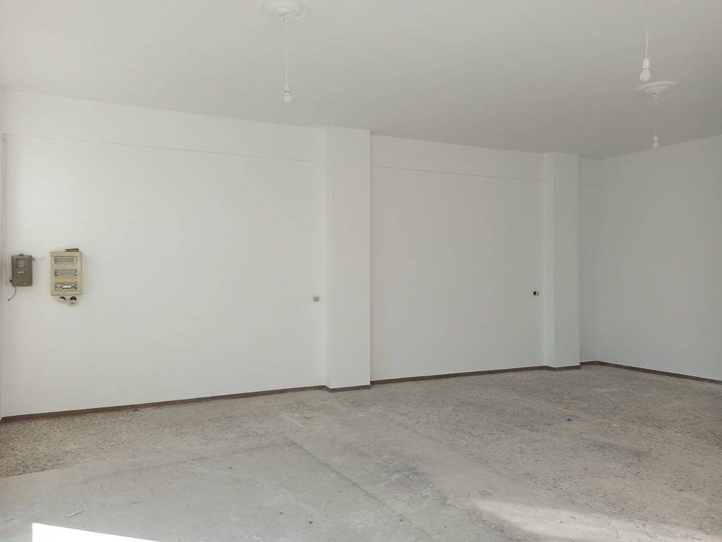 TMEMA APO TO ESOTERIKO TOY KATASTEMATOS