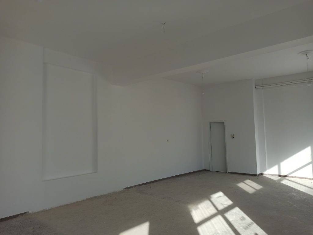 TMEMA APO TO ESOTERIKO TOY KATASTEMATOS