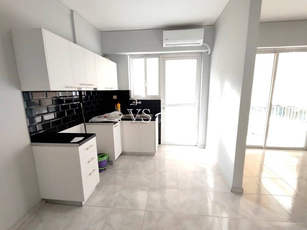 Σαλοκουζίνα