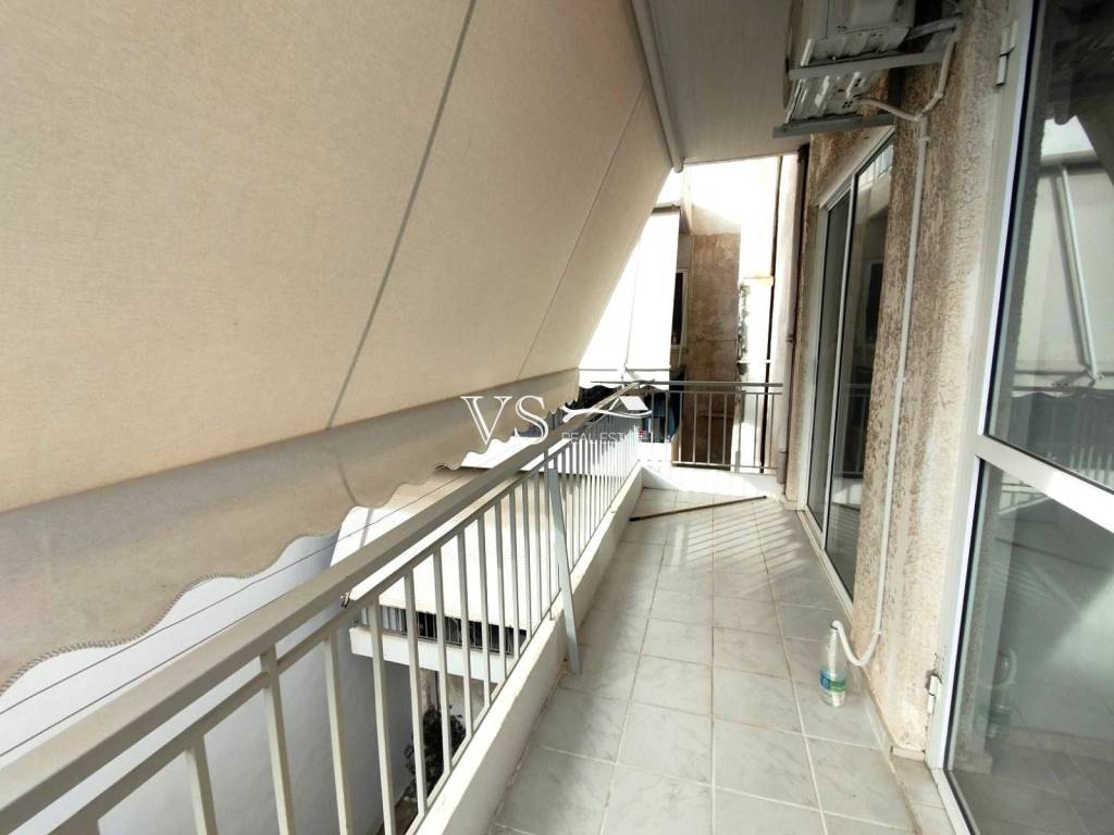 Θέα απο μπαλκόνι