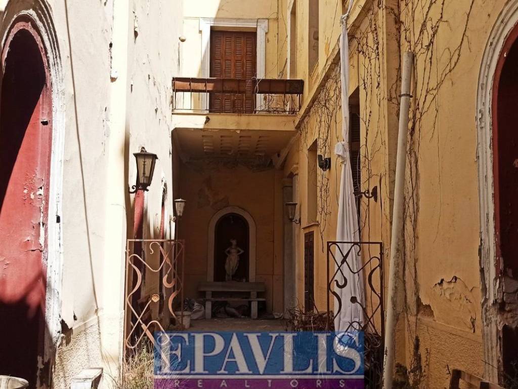 Εσωτερικοι χώροι