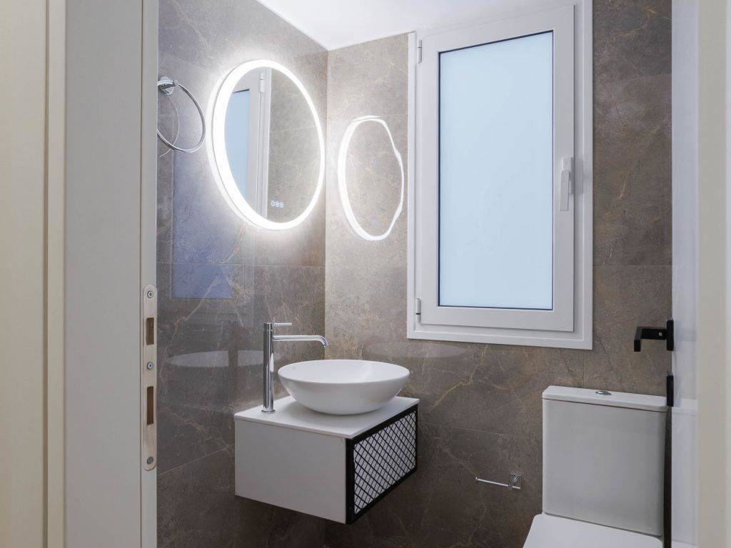 Εσωτερικοι χώροι