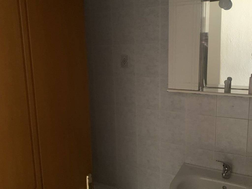 Forumland Real Estate, Μπάνιο