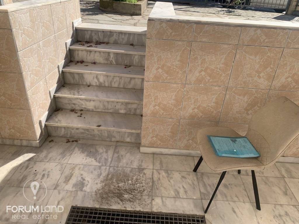 Forumland Real Estate, Βεράντες