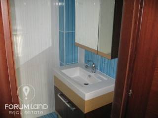 Forumland Real Estate, Μπάνιο