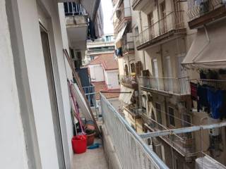 μπαλκονι πισω