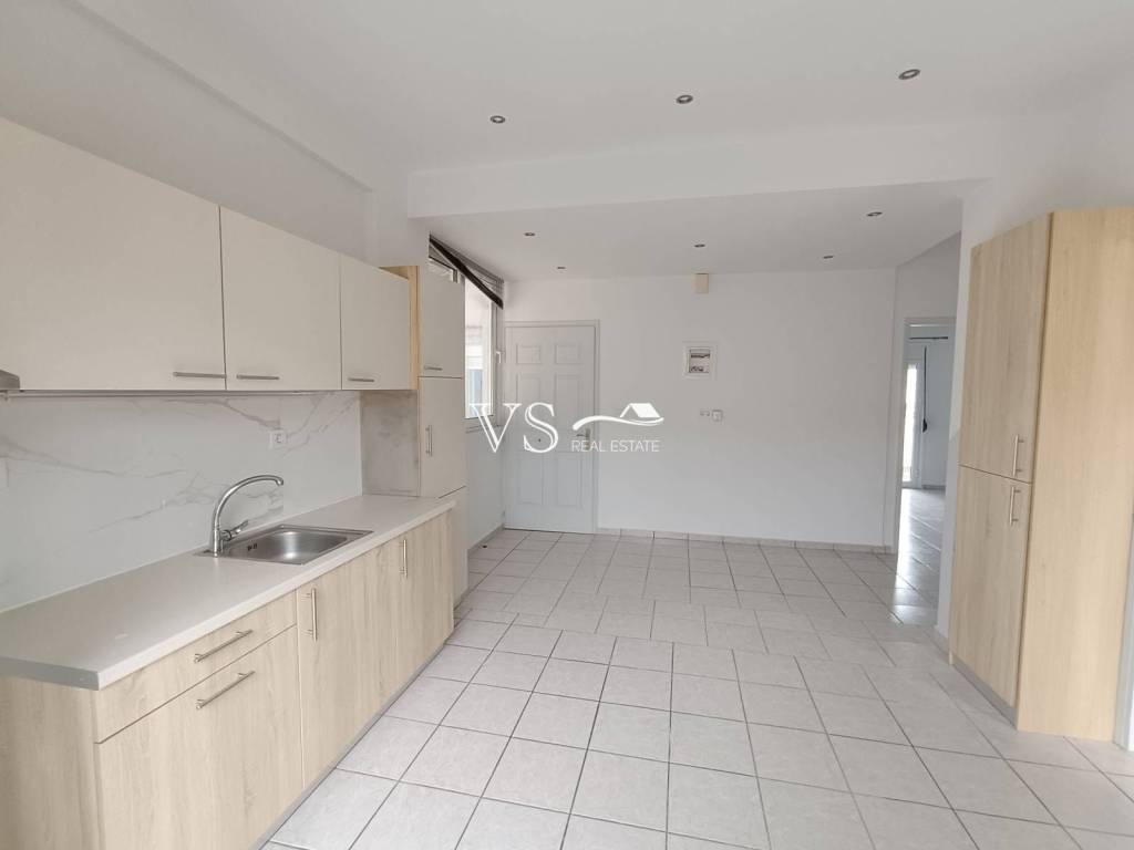 Σαλοκουζίνα