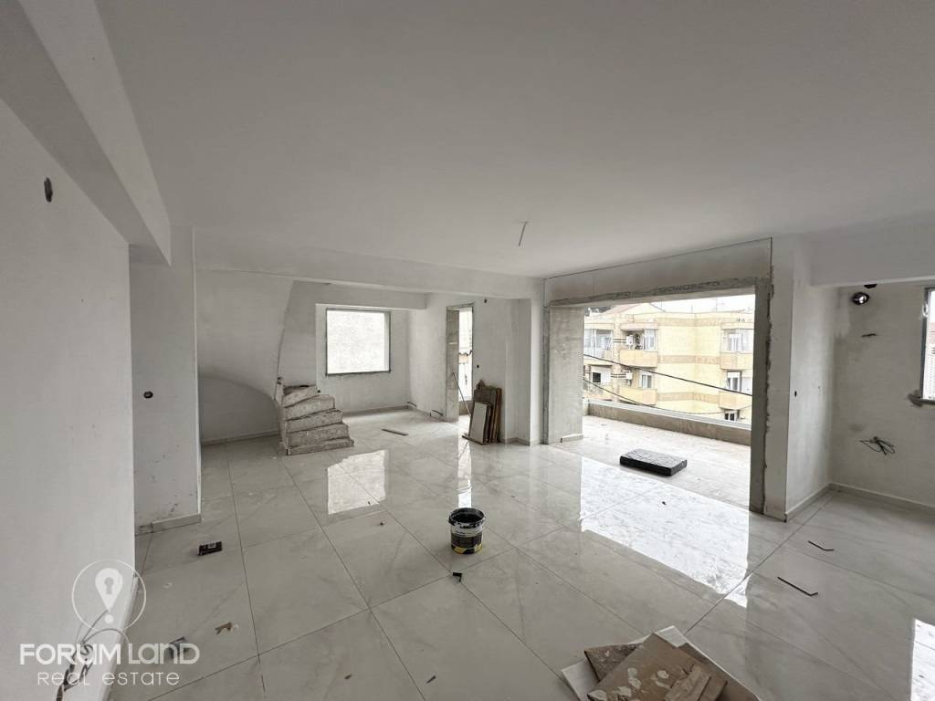 Forumland Real Estate, Σαλοκουζίνα