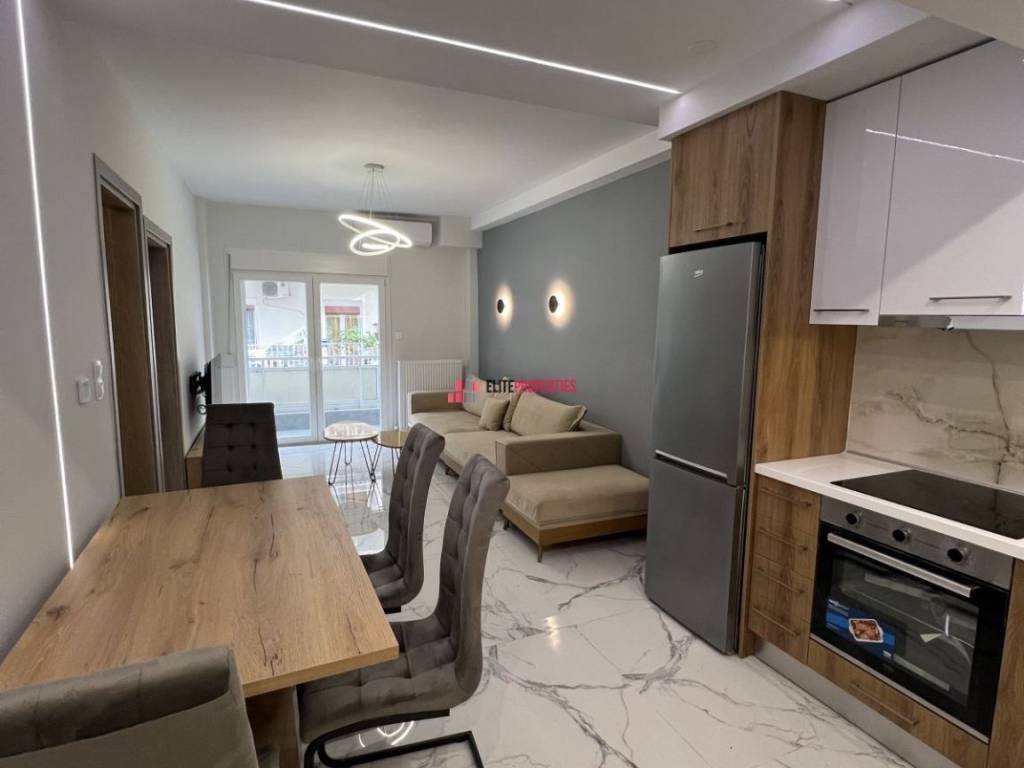 ΣΑΛΟΚΟΥΖΙΝΑ