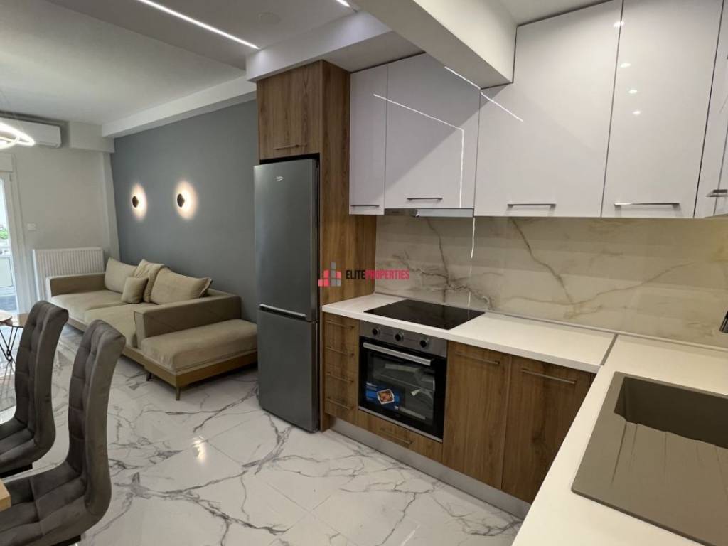 ΣΑΛΟΚΟΥΖΙΝΑ