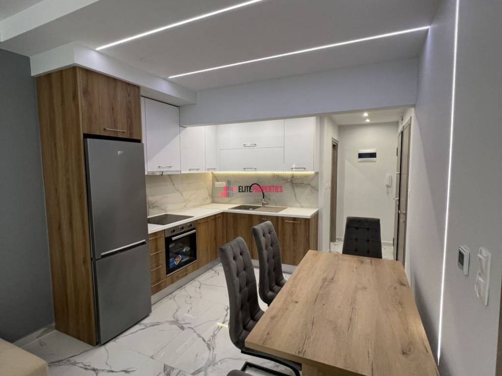 ΣΑΛΟΚΟΥΖΙΝΑ