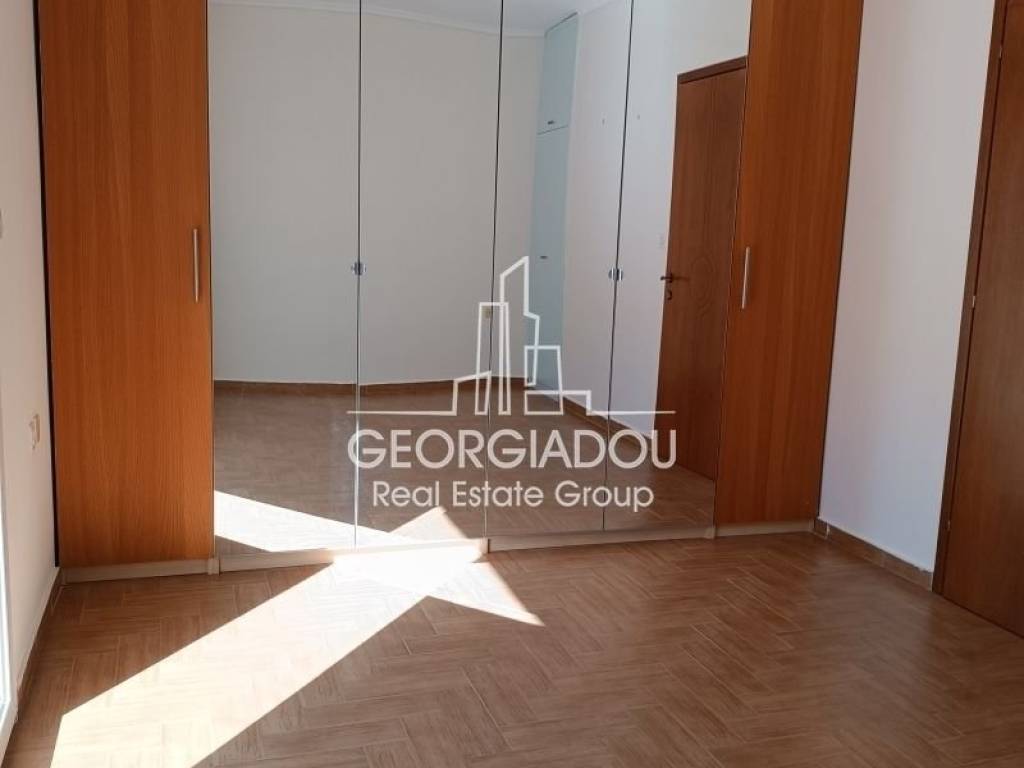 Υπνοδωμάτιο,1