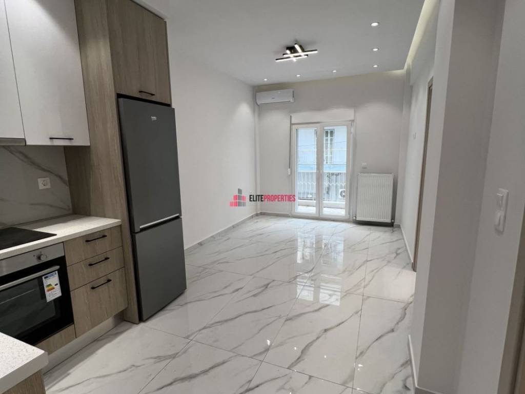 ΣΑΛΟΚΟΥΖΙΝΑ