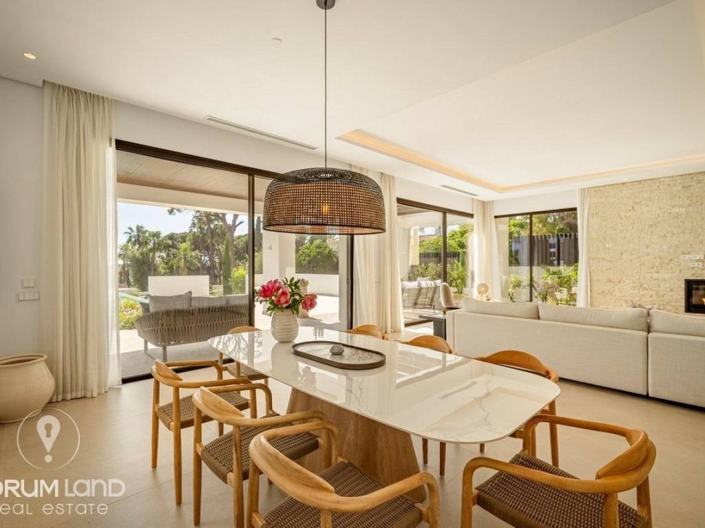 Forumland Real Estate, Σαλοκουζίνα