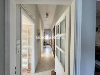 Χολ - Διάδρομος