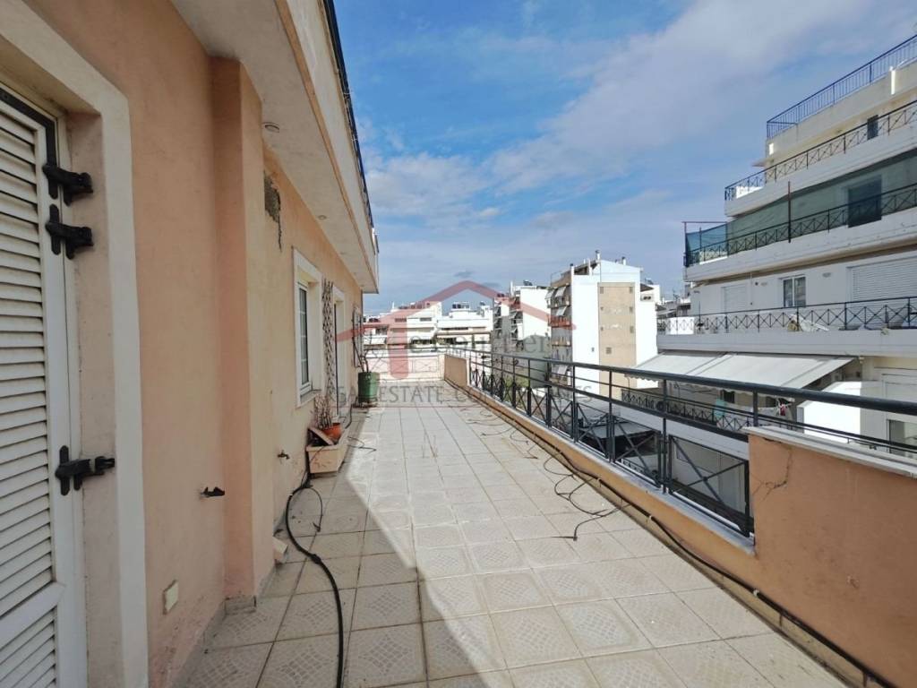 Θέα από μπαλκόνι