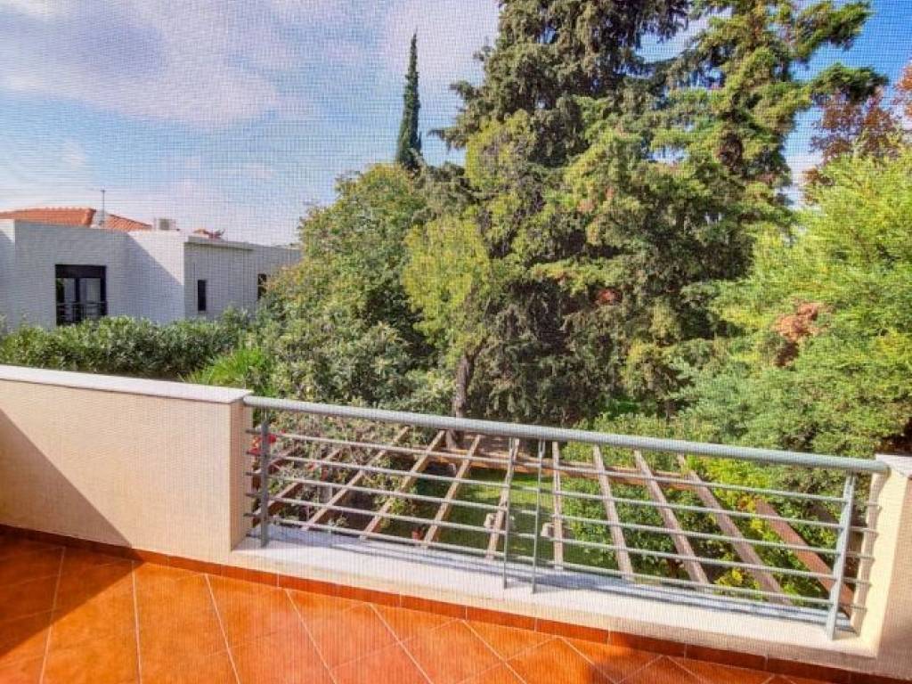 Θέα από μπαλκόνι