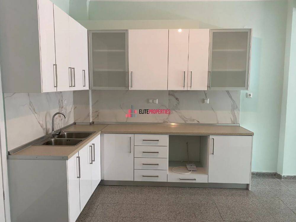 ΣΑΛΟΚΟΥΖΙΝΑ