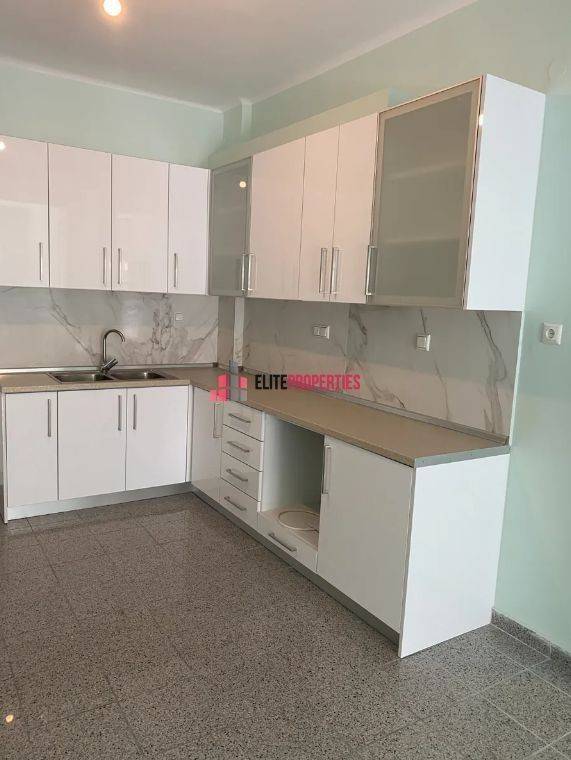 ΣΑΛΟΚΟΥΖΙΝΑ