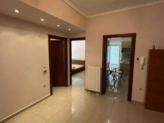 Forumland Real Estate, Σαλόνι