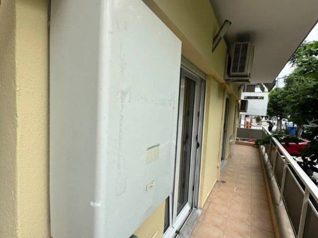 Forumland Real Estate, Βεράντες