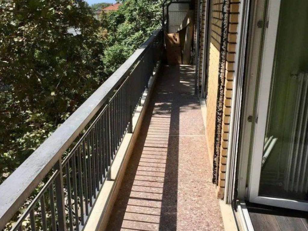 Forumland Real Estate, Βεράντες