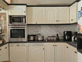 koyzina me sygchrones entoichismenes syskeyes