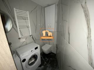 Αχειροποίητος, Στούντιο