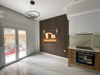 Αχειροποίητος, Στούντιο