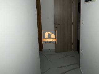 Αχειροποίητος, Στούντιο