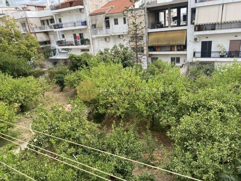 Θέα από μπαλκόνι