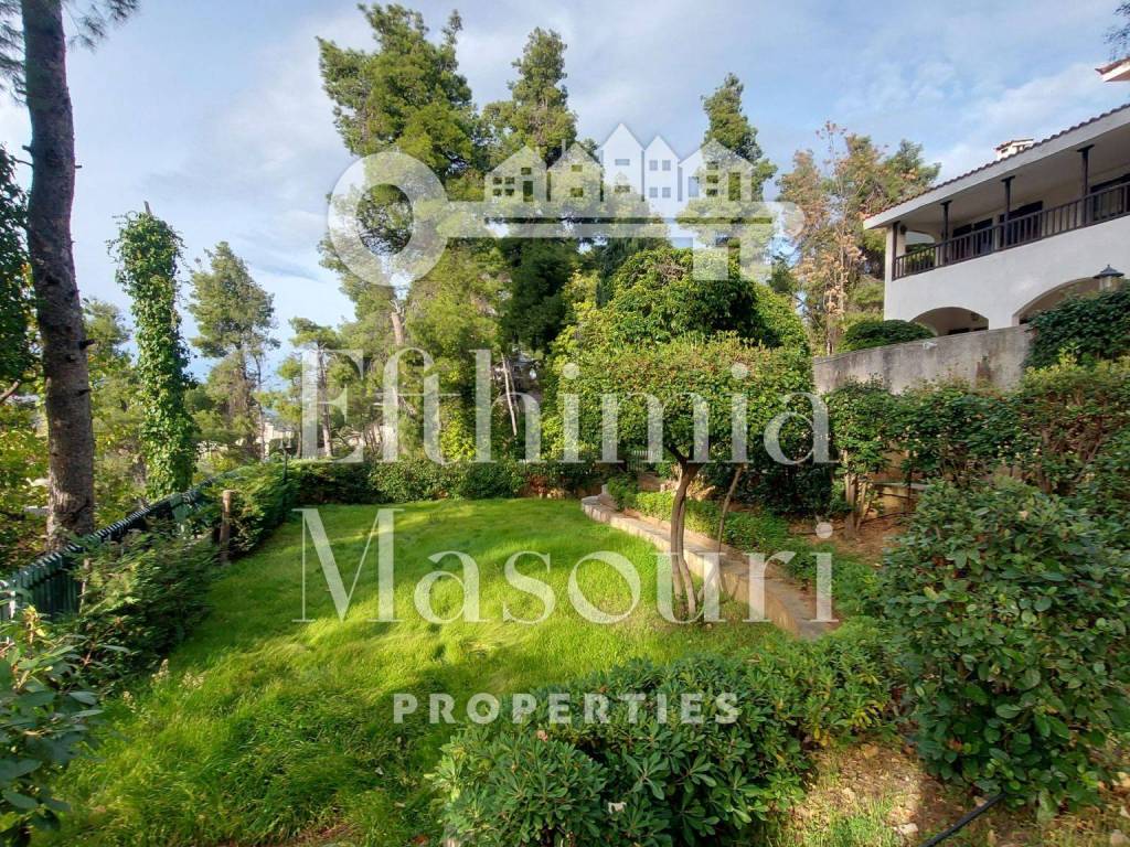 Εξωτερικοι χώροι