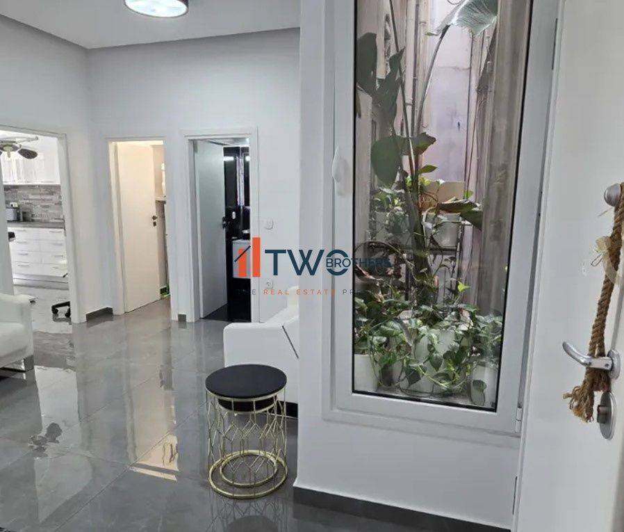 Εσωτερικοι χώροι