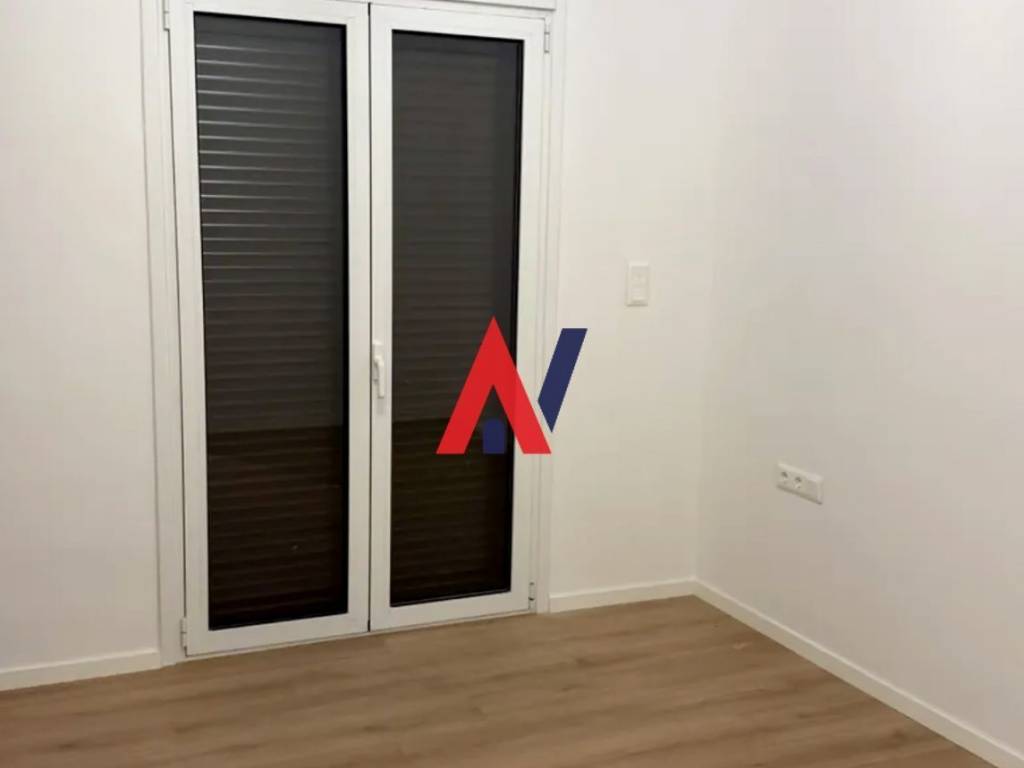 13 : ΕλευθερίουΒενιζέλου 318, 176 75 Καλλιθέα _ ΠΩΛΗΣΗ.jpg.jpg