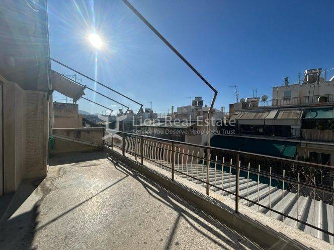 Θέα από μπαλκόνι