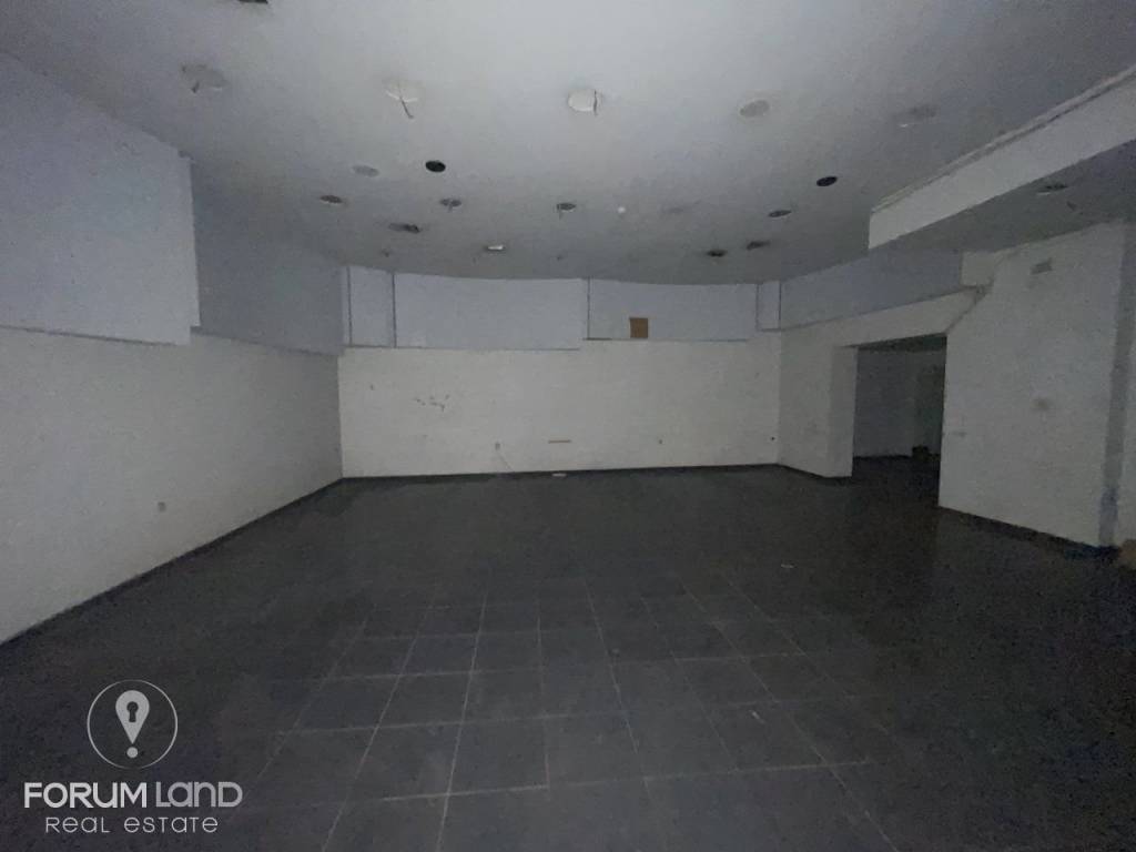 Forumland Real Estate, υπόγειο