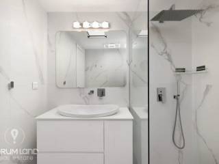 Forumland Real Estate, Mpanio