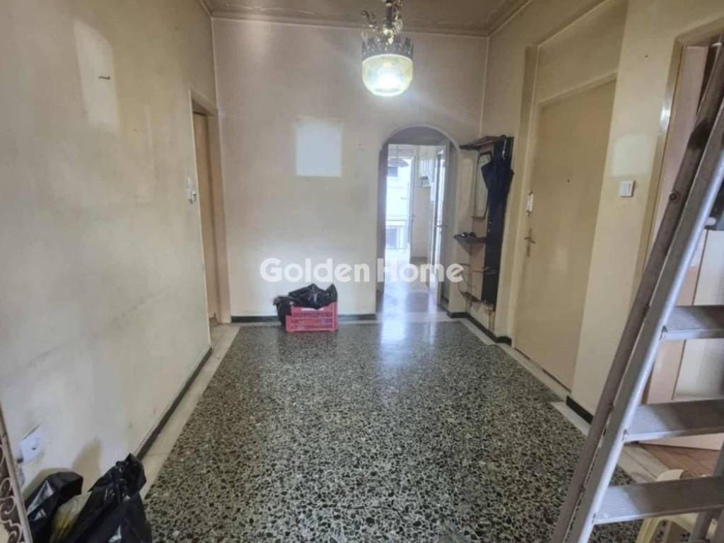 Χολ - Διάδρομος