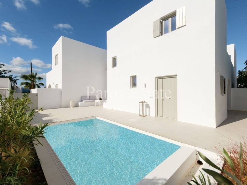 Κατοικία με ιδιωτική πισίνα