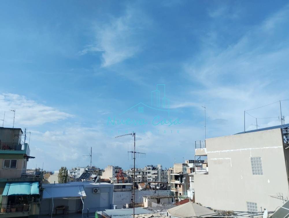 Θέα απο μπαλκόνι