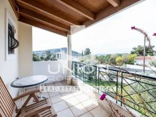 Θέα από μπαλκόνι