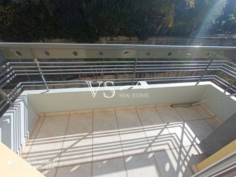 Θέα απο μπαλκόνι