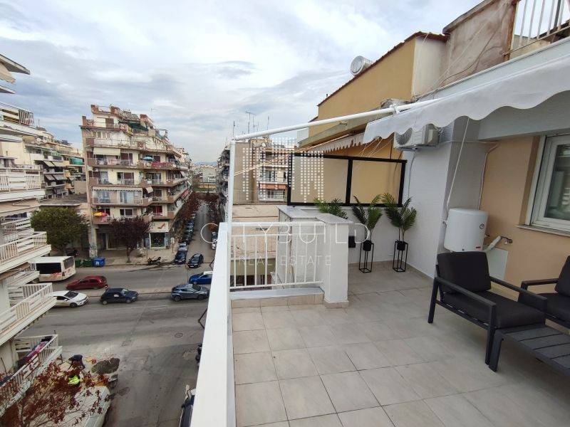 Θέα από μπαλκόνι