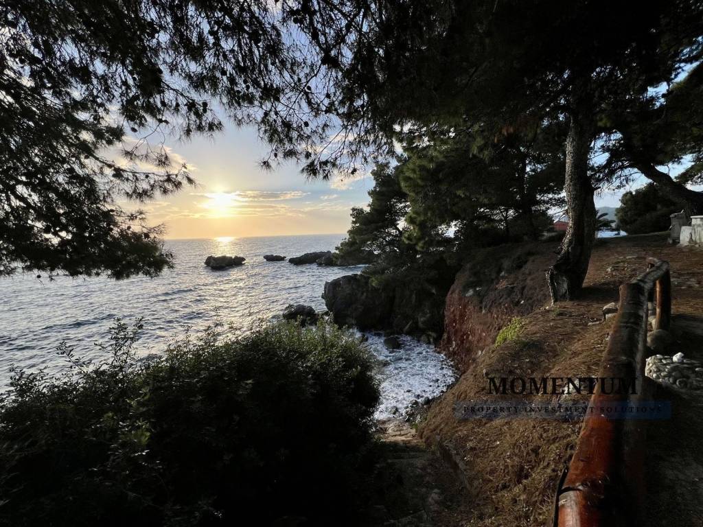 Εξωτερικοι χώροι