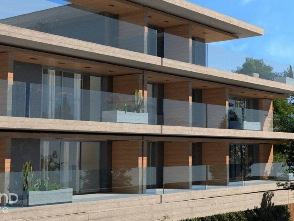 Forumland Real Estate, Εξωτερική Όψη